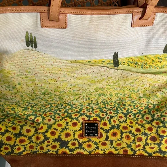 Dooney and Bourke Sunflower Fields Large Tote Bag - Picture 2 of 6